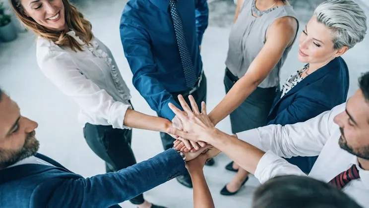 Engajamento dos colaboradores para certificações: veja 4 dicas para isso! - Acredite.se